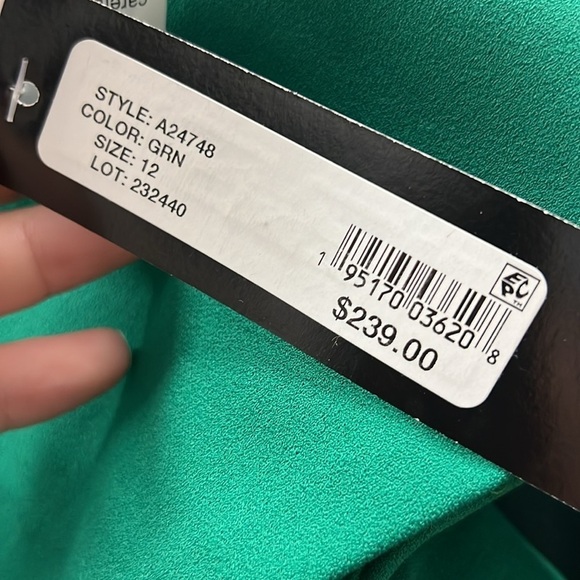 Betsy & Adam Off-the-Shoulder Stretch Crepe Drape Front Sheath Midi Dress - Picture 7 of 7